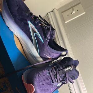 NEVER WORN Brooks Glycerin 22 in Purple